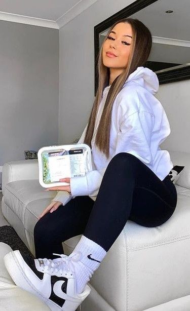 Знакомства