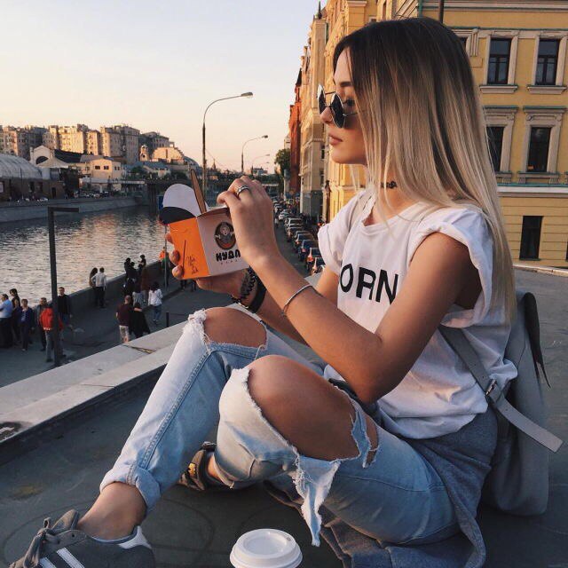 ЗНАКОМСТВА