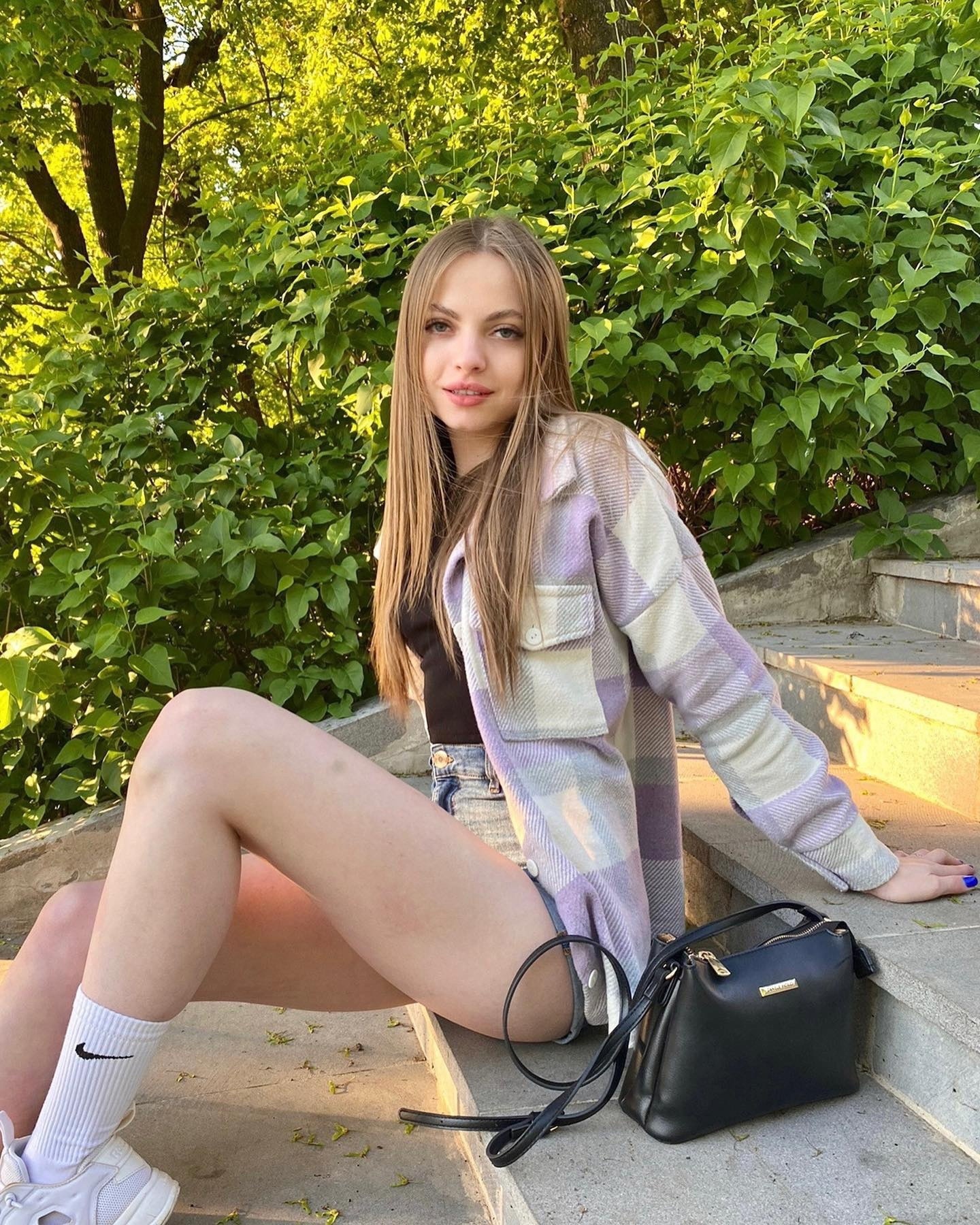 Знакомства