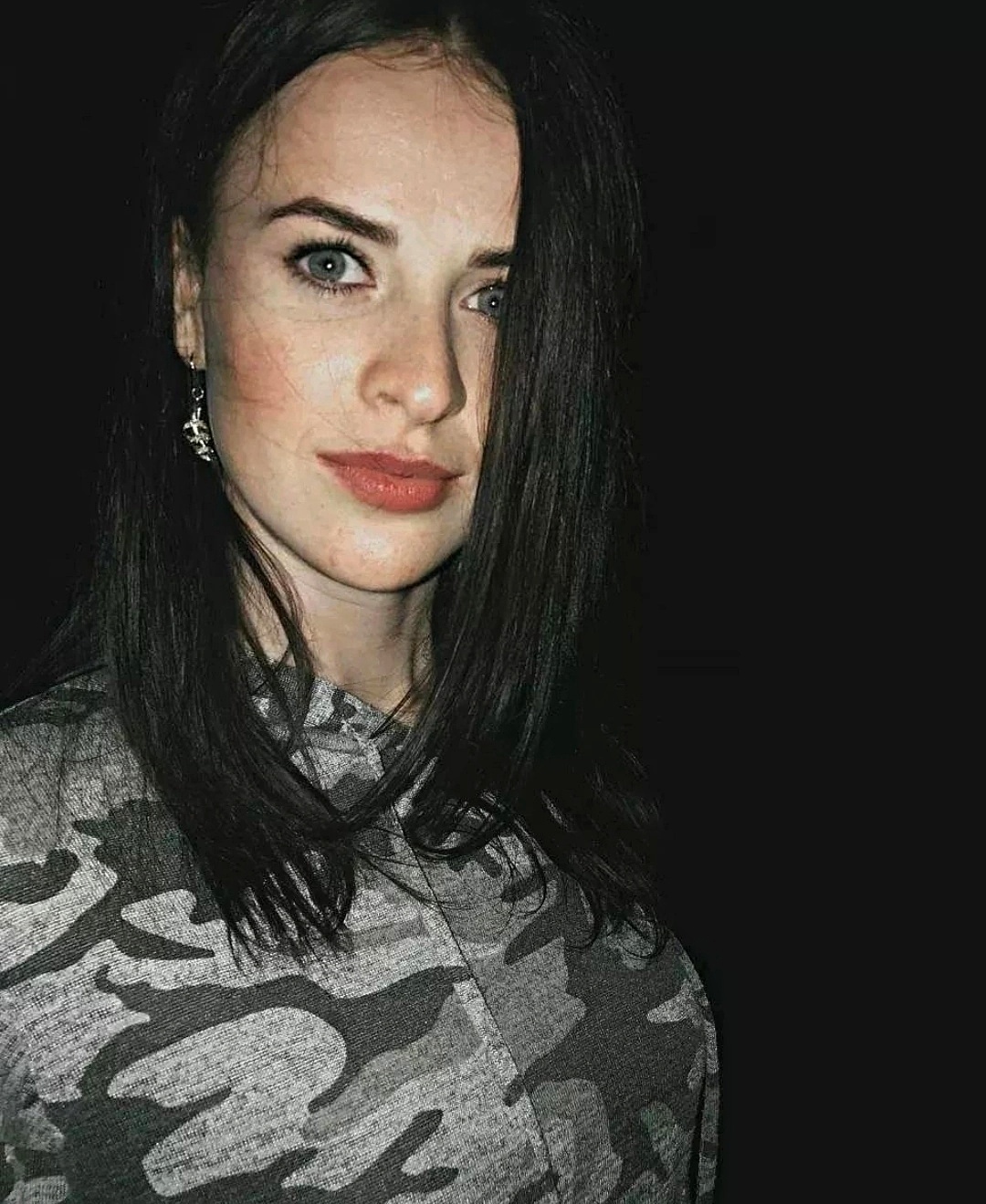 Знакомства