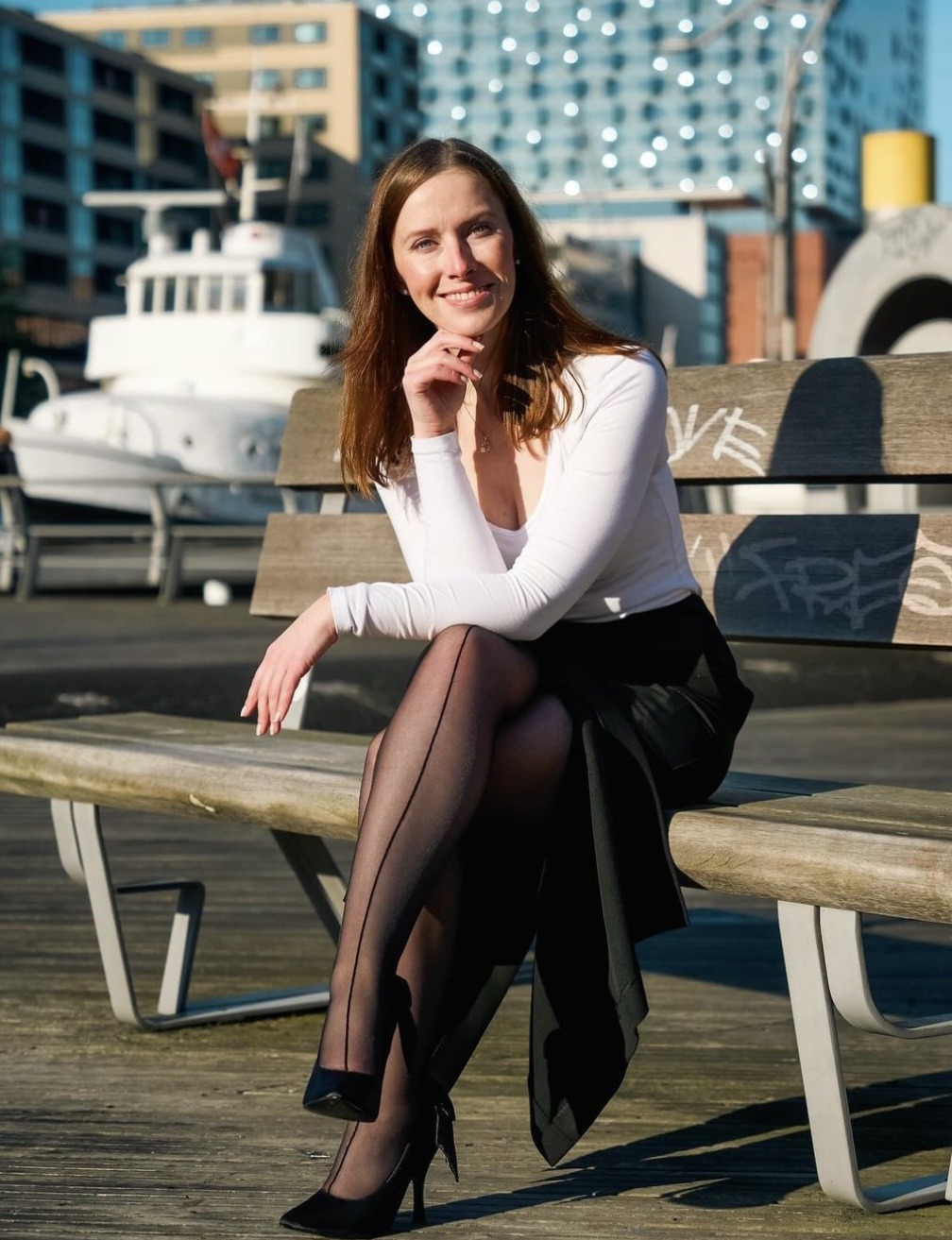 Знакомства