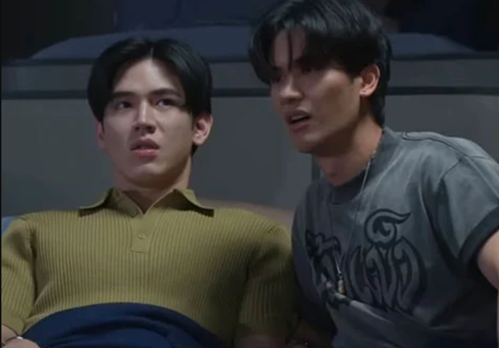 ดู A Dog and a Plane (2026) หมาเห่าเครื่องบิน ตอนที่ 10 เรื่องราวความรักระหว่างหนุ่มสจ๊วตหน้าใสและกู