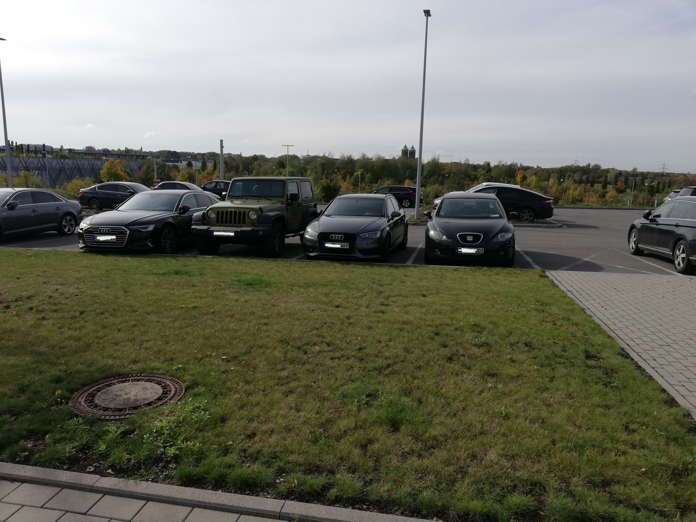 parken flughafen rostock