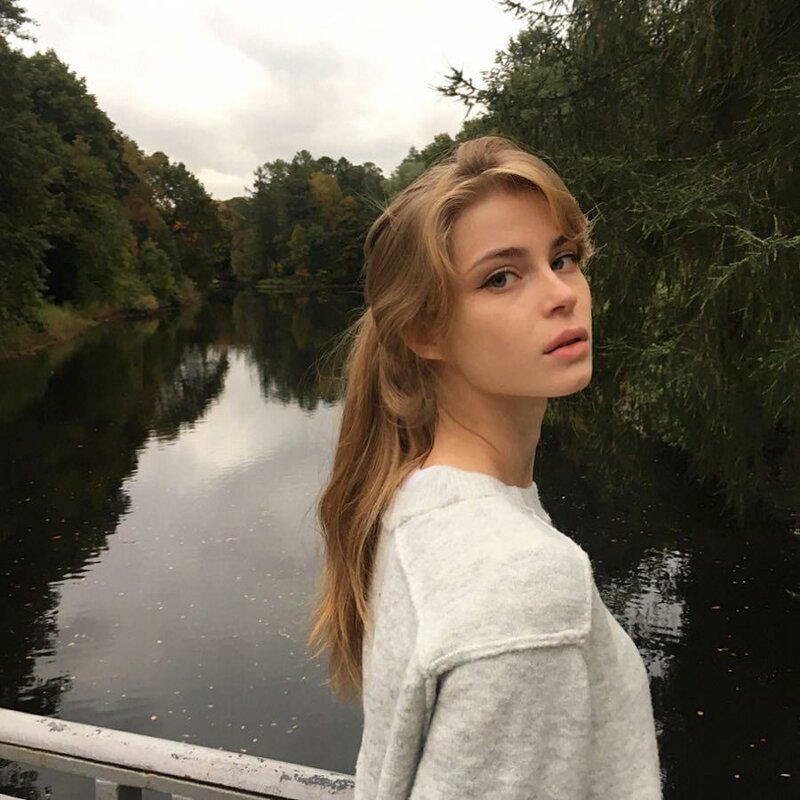 ЗНАКОМСТВА