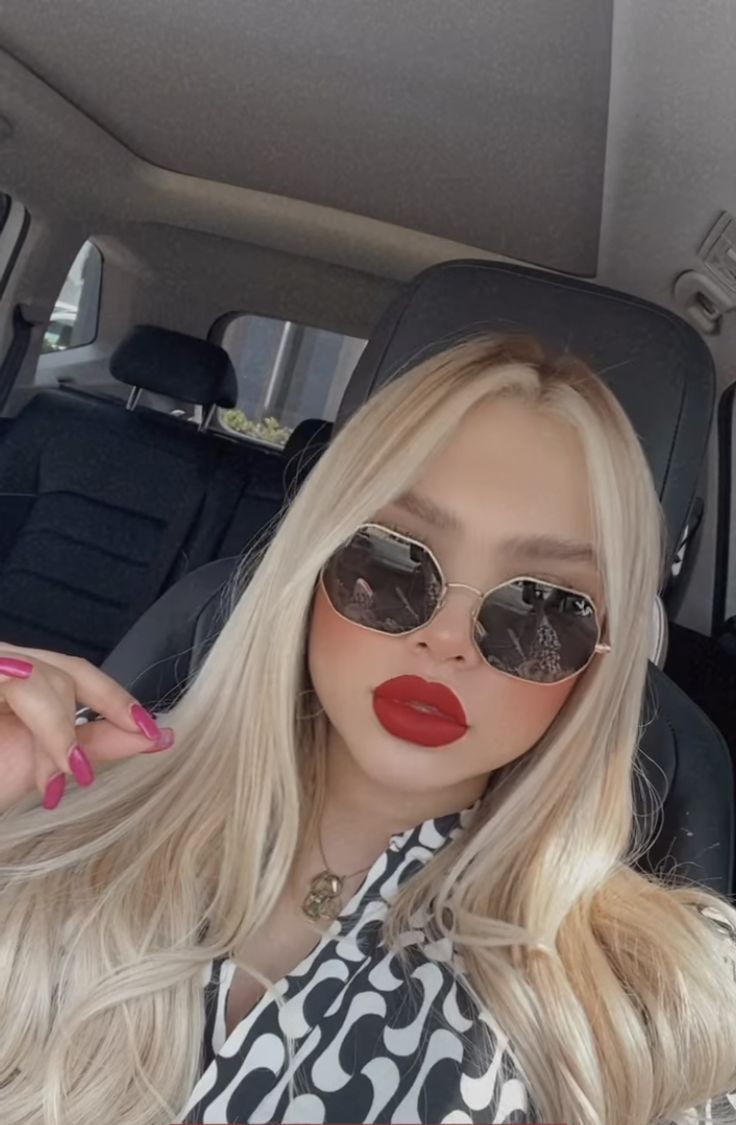 Знакомства